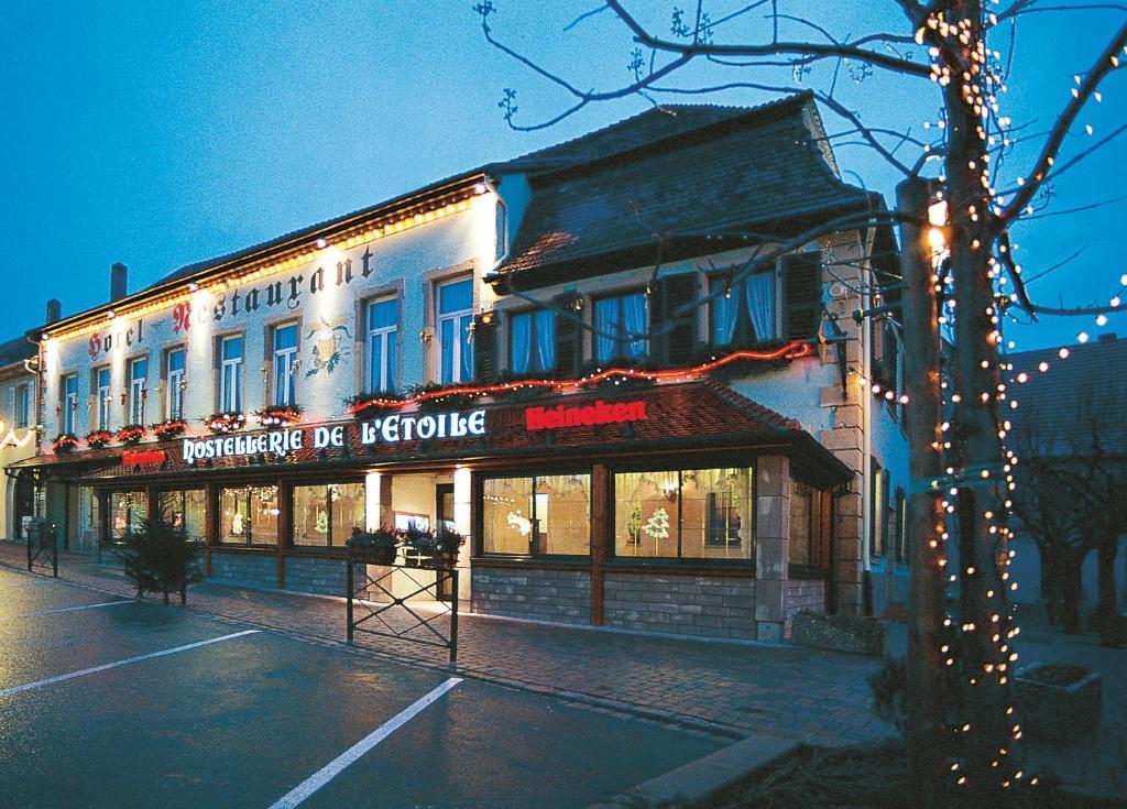 Logis Hotel Restaurant Hostellerie De L'Etoile Wasselonne Exterior photo