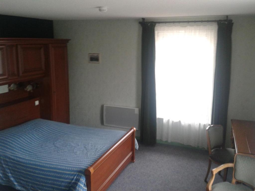 Logis Hotel Restaurant Hostellerie De L'Etoile Wasselonne Room photo