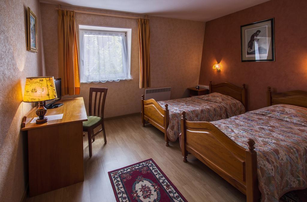 Logis Hotel Restaurant Hostellerie De L'Etoile Wasselonne Room photo